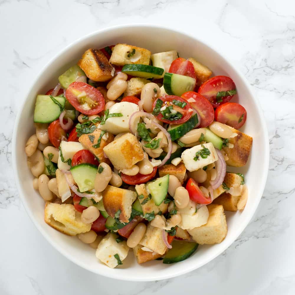 Panzanella with white beans