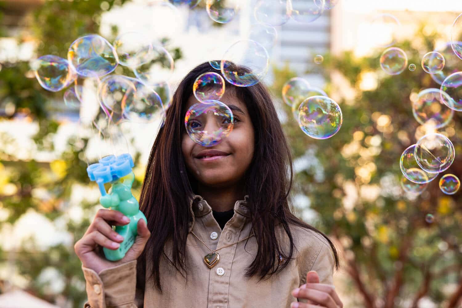 Leen blowing bubbled