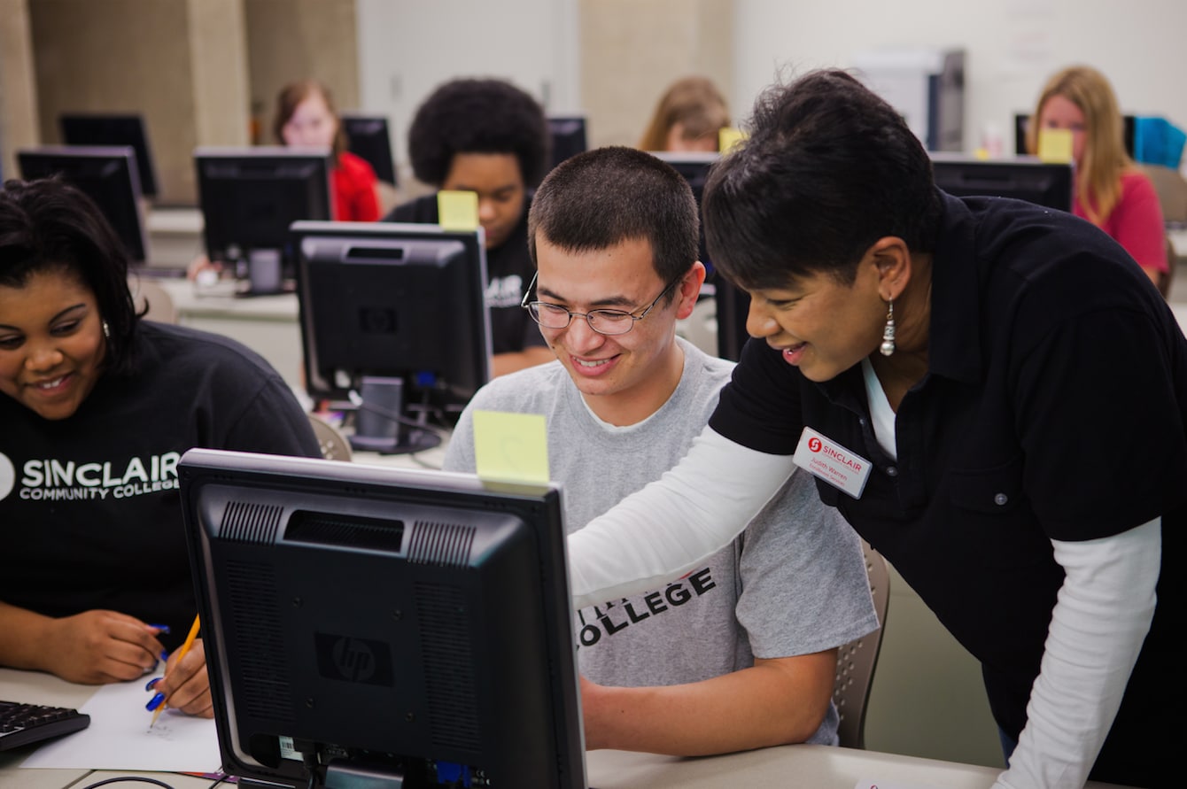 Data-driven support improves student completion rates at community college